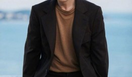 朱一龙大学导师爆料视频,揭秘明星背后的学霸人生