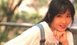 周慧敏洗脸爆料视频,揭秘明星护肤日常