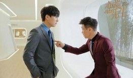 靳东当面爆料李乃文视频,揭秘背后惊人内幕