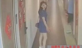 千万网红吃瓜女主